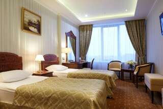 Гостиница Royal Hotel Spa & Wellness Ярославль Стандартный двухместный номер с 2 отдельными кроватями-1